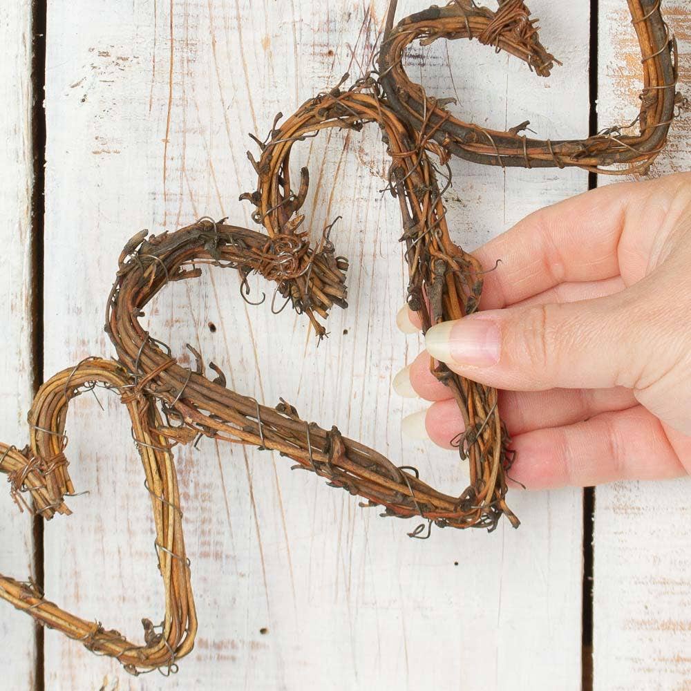 Hearts Grapevine Garland