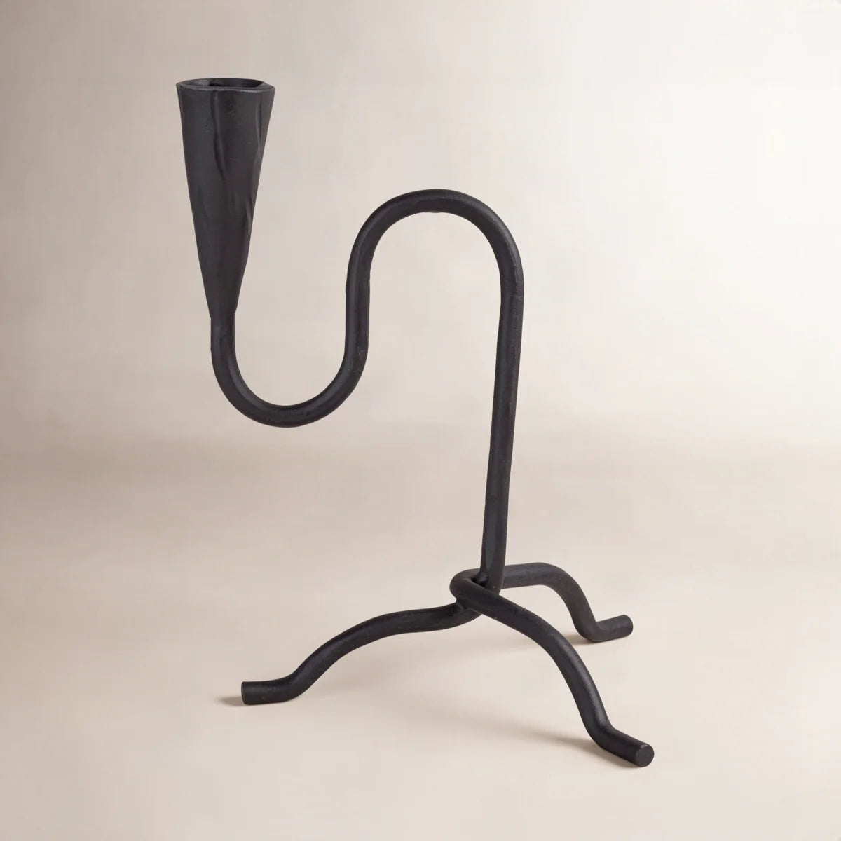 Iron Curved Taper Holder