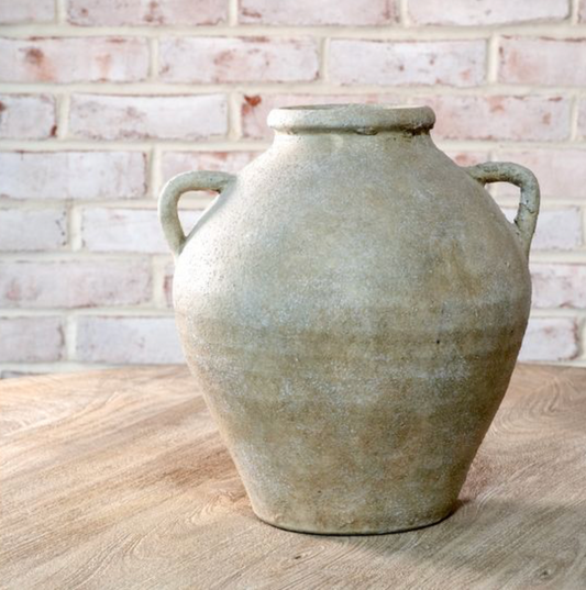 JUG VASE