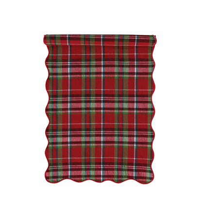 Scalloped Table Runner