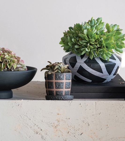 Planter with Saucer