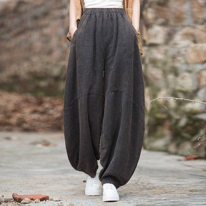 Loose-Fitting Pants
