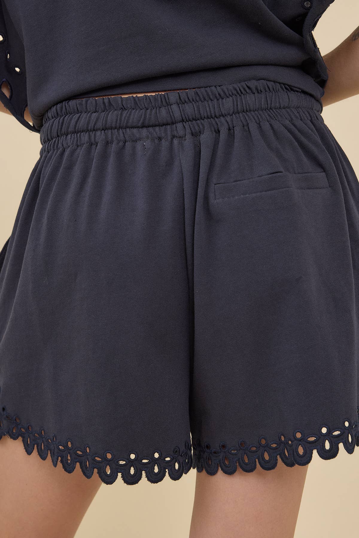 Scallop Eyelet Trim Drawstring Shorts - RB1135