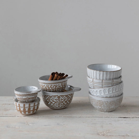Measuring Cups - Wax Relief Pattern