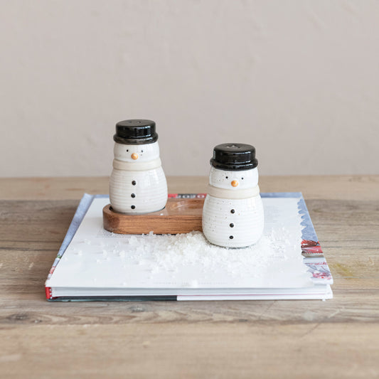 Salt & Pepper Shakers