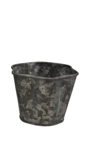 Scalloped Planters